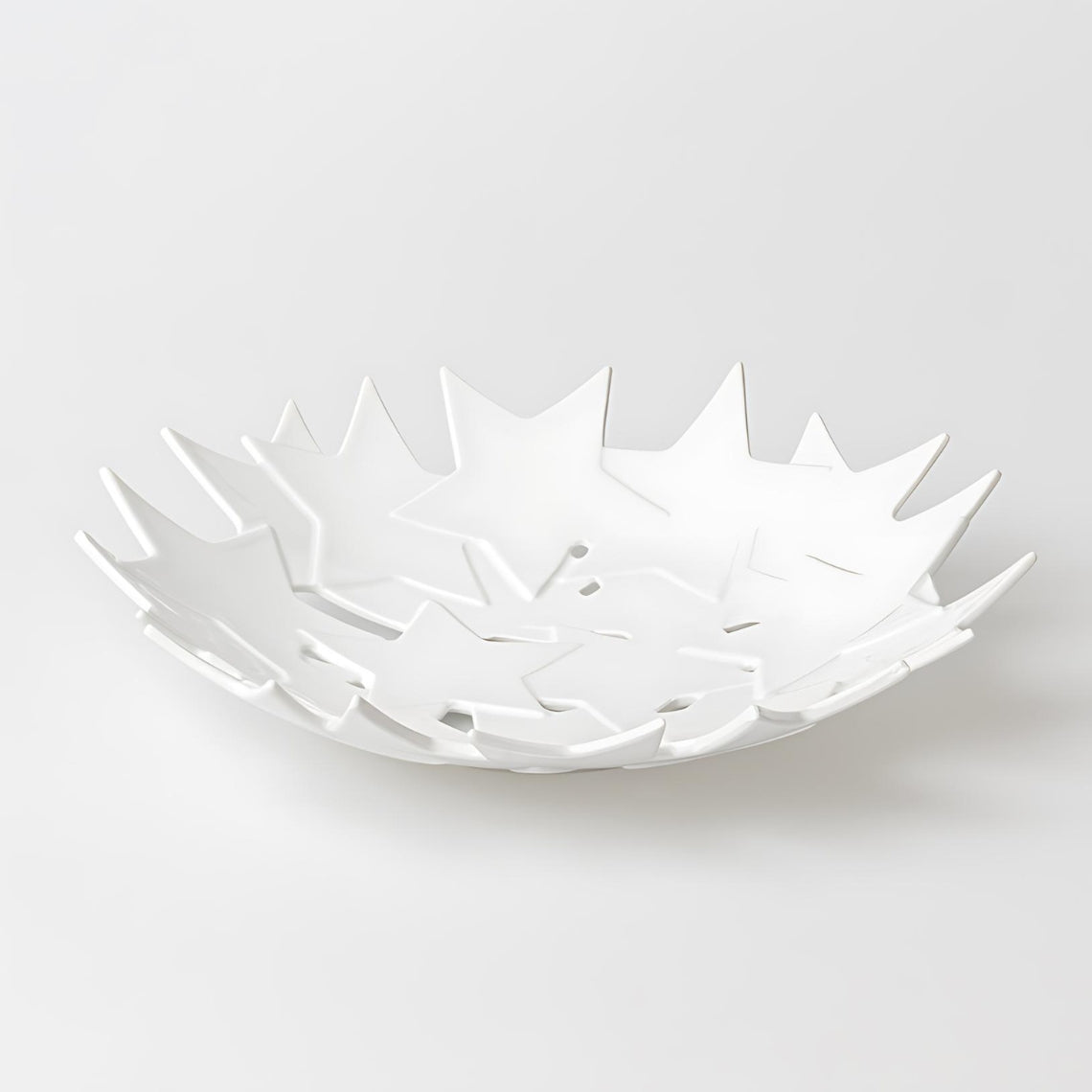 Porcelain Star Bowl – Decorative White Serving Bowl for Holiday Entertaining, Fruit Display or Shelf Décor