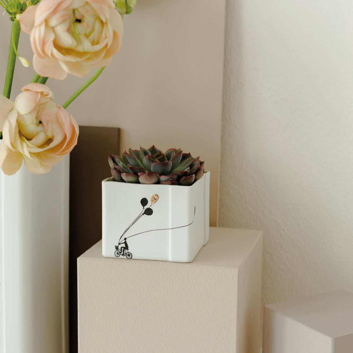 Dcorative Container Picture Stories Decorative Container – rader USA
